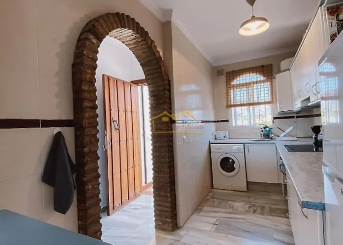 Semesterbostad Beautiful Views, Pool & Just 10min To The