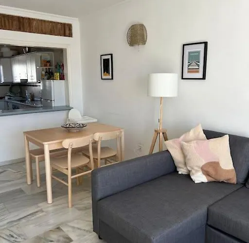 Semesterbostad Beautiful Views, Pool & Just 10min To The