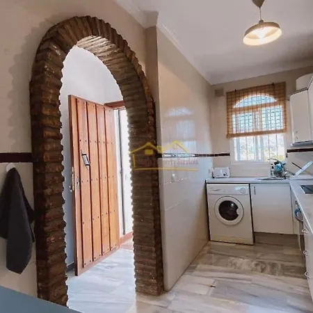 Holiday home Beautiful Views, Pool & Just 10min To The